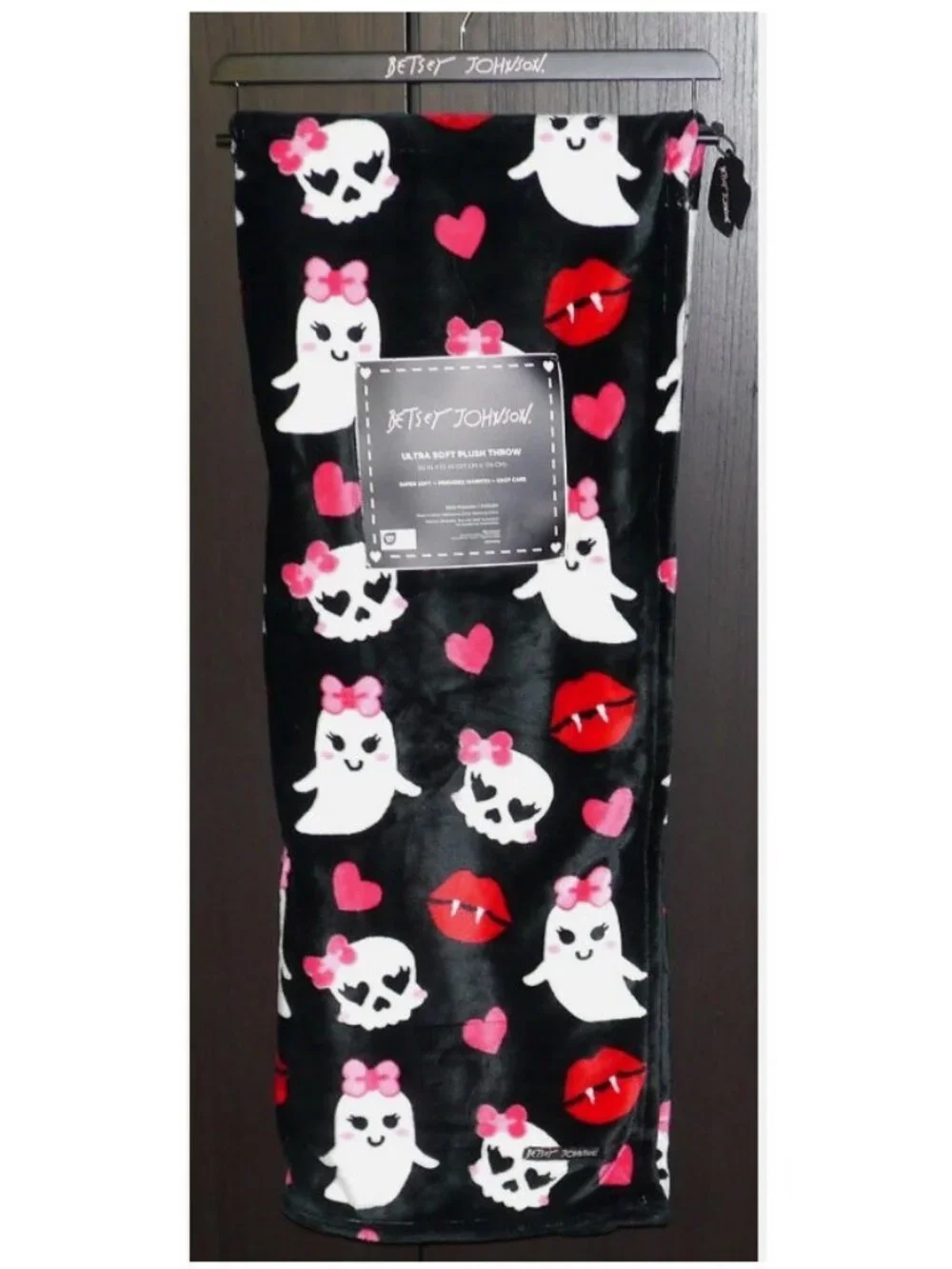 Betsey Johnson betsey johnson